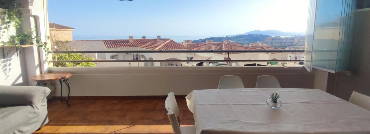 Vistas Al Mar Y Montana. Playa Golf Padel. Apartment *